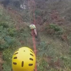 beykozda mahsur kalan 4 kisi kurtarildi jSUkQq96