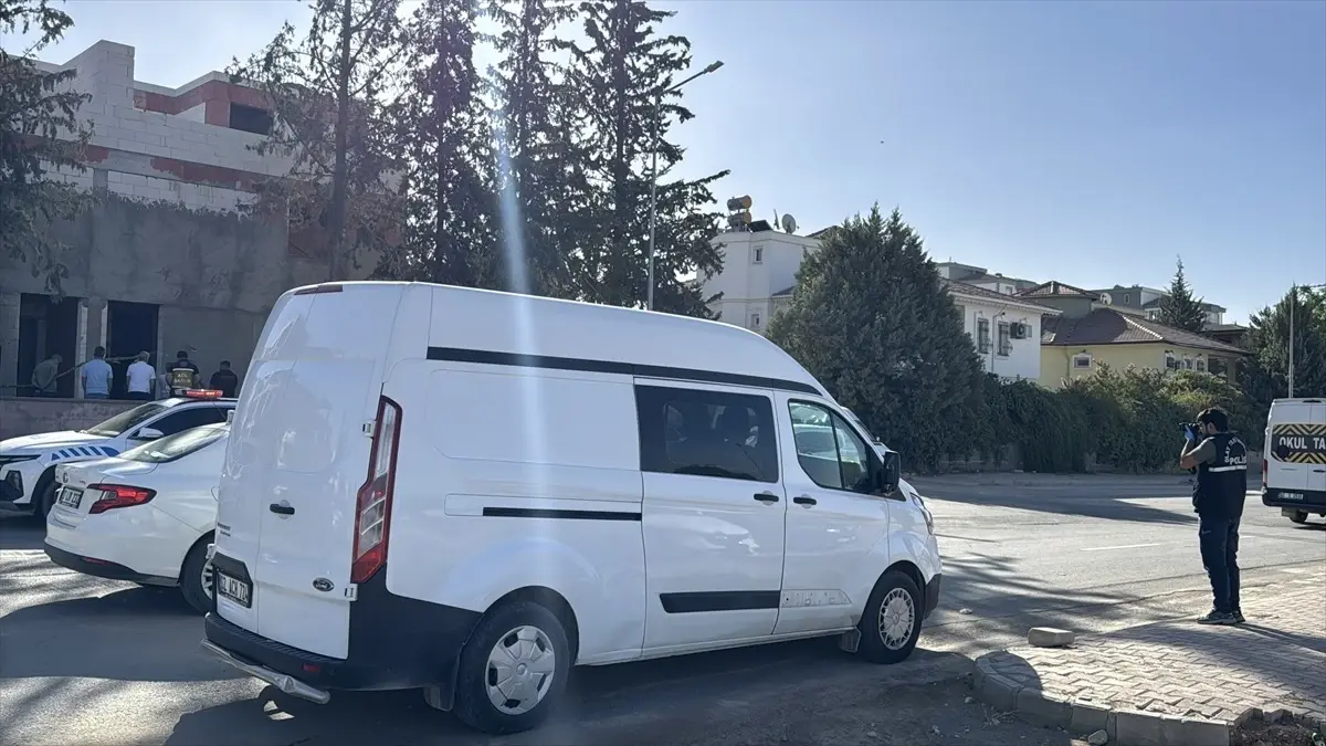 adiyamanda insaat bekcisi olu bulundu uMPknghg