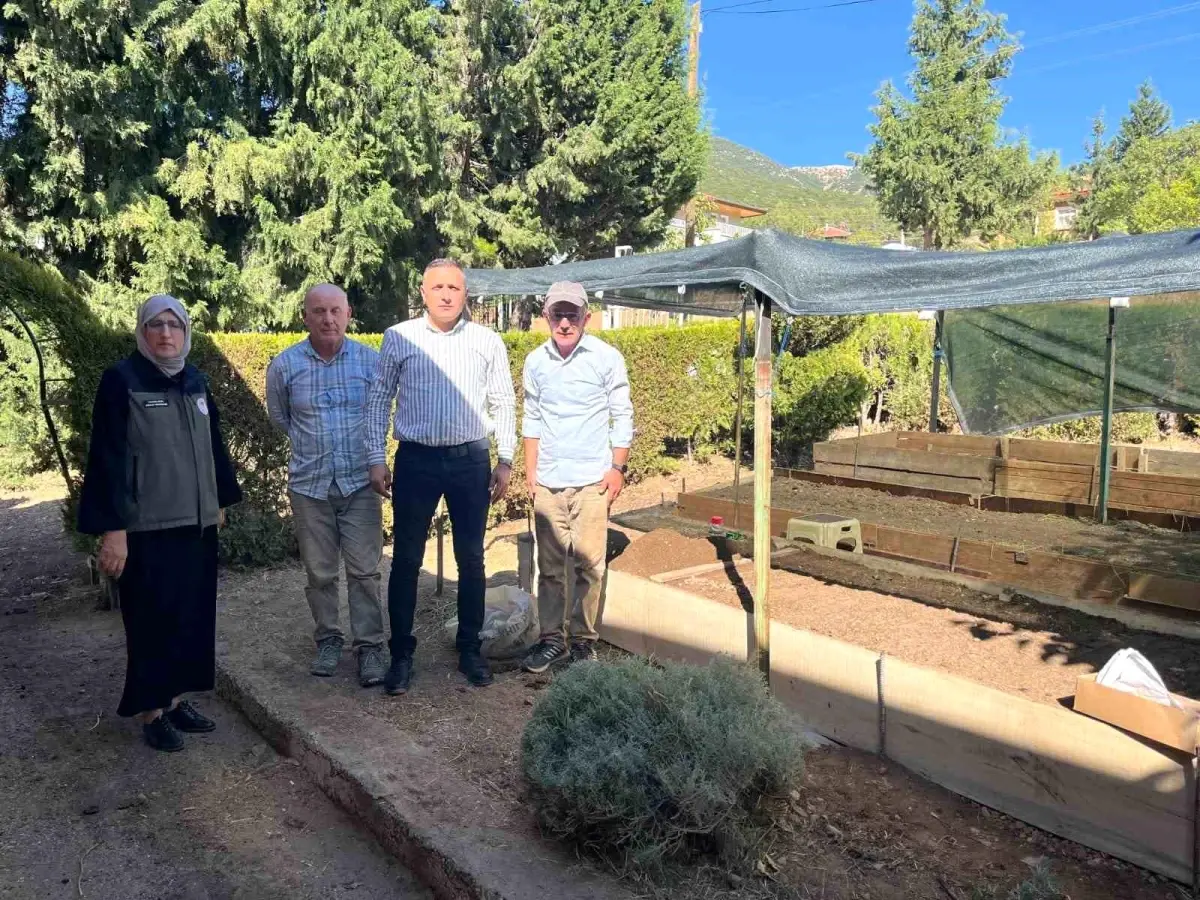 dinarda ilk salep ekimine baslandi lJeAbsv1