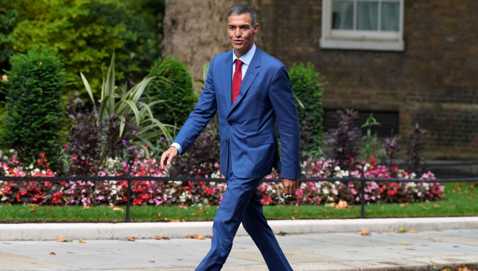 sanchez bisiklet yarisindaki israil protestolariyla gurur duyuyor yTRqAxM6