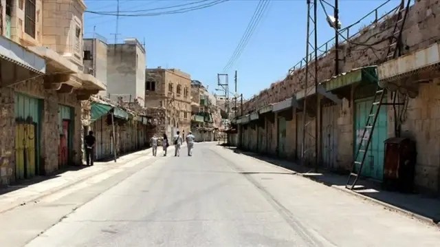 israil yahudilerin bayrami nedeniyle el halilde sokaga cikma yasagi ilan etti 3RXrtVyl