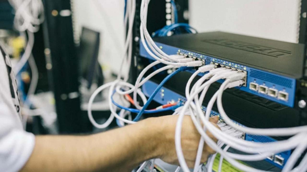 abd merkezli teknoloji devi duyurdu 2 bin 700 kisi isten cikartiliyor pKVRryeN.jpg