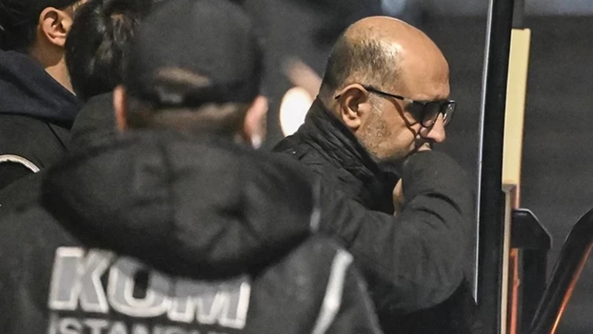 aziz ihsan aktastan ozgur ozele konumum belli HaE6AGlj.jpg