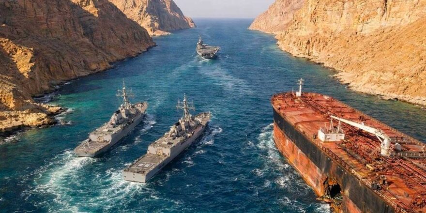 Hürmüz Boğazı, Gemi Geçişlerinde Kriz Yaşatıyor