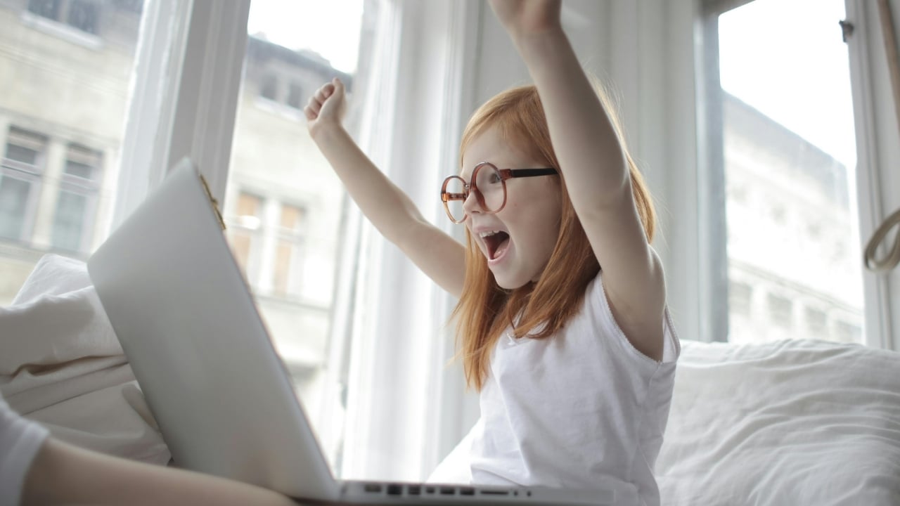 Koşullu özdeğer tuzağı: Başarmazsam yok muyum? Çocuklukta özdeğer nasıl öğrenilir?