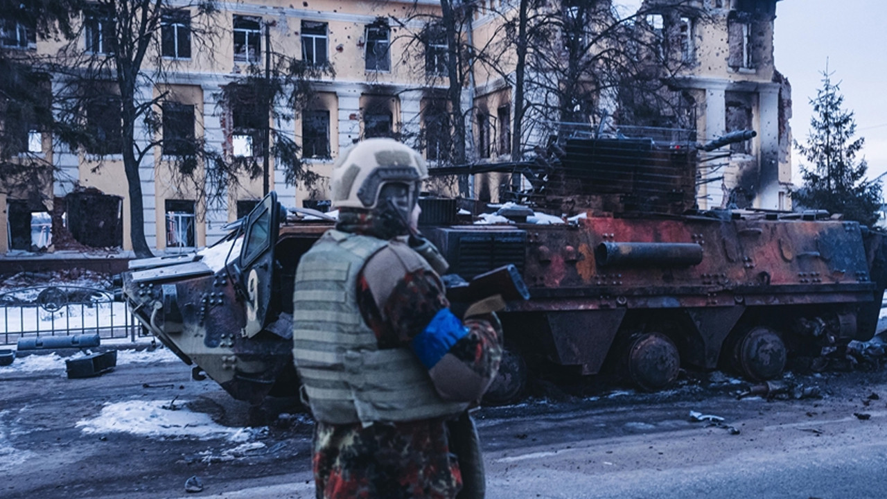 Ukrayna, Rus Askeri Tesislerine Füzelerle Saldırı Düzenledi